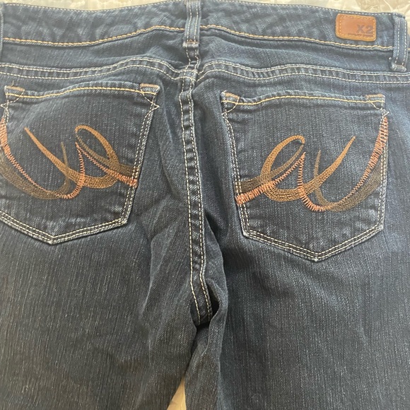 Ladies X-2 Denim pocketed blue Jeans - Picture 5 of 9